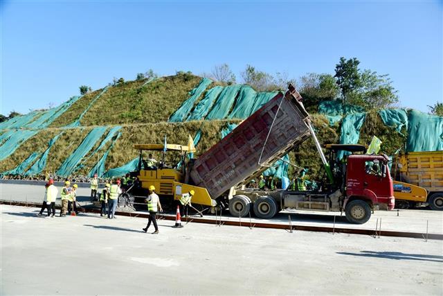 仓房镇交通新动态，交通发展助推地方经济繁荣